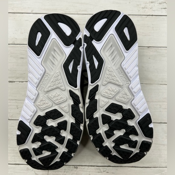 Hoka One One W Arahi 6 Women’s Size 10.5B ‘White Black’ - Picture 9 of 11